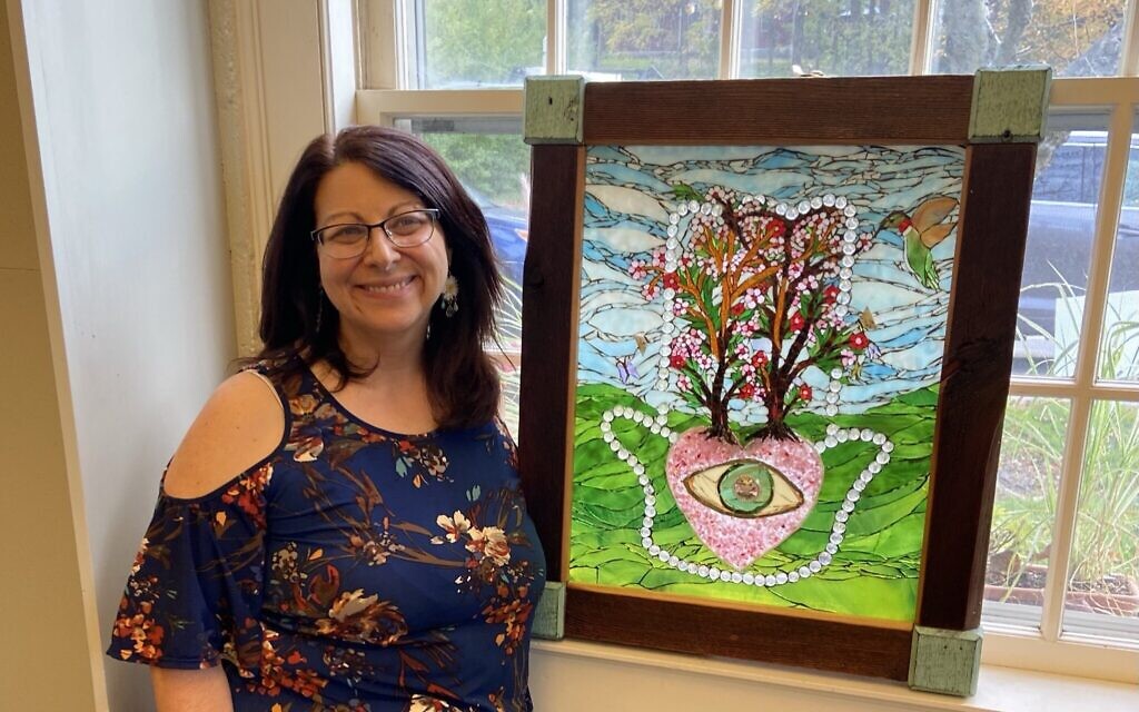 Debbie Maier Jacknin and her piece “Eye Persist” (Photo courtesy of Debbie Maier Jacknin)