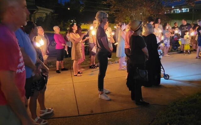 the Pittsburgh Jewish community came together June 25 reacting to the SCOTUS decision overturning Roe v. Wade, at a Havdalah organized by the NCJW. Photo by David Rullo.