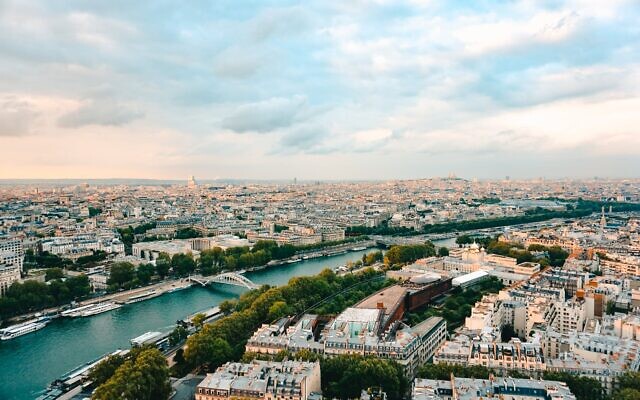 Panoramic view of Paris (Photo by Luke Webb via Pexels)