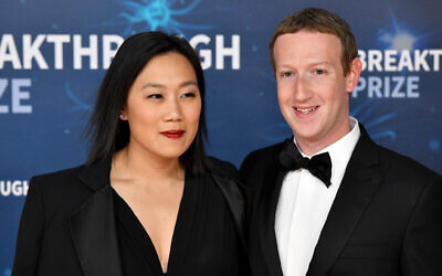 Priscilla Chan and Mark Zuckerberg attend the 2020 Breakthrough Prize Red Carpet at NASA Ames Research Center in Mountain View, California on Nov. 3, 2019 (Ian Tuttle/Getty Images for Breakthrough Prize).