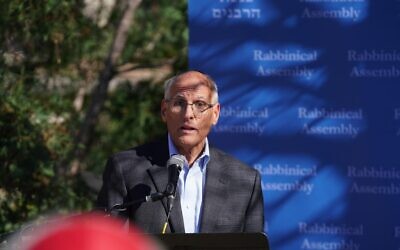Rabbi Harold Kravitz, president of the Rabbinical Assembly, has called for a respectful dialogue about intermarriage among the 1,700 Conservative rabbis that are members of the association. (Photo courtesy of the Rabbinical Assembly via the Forward)