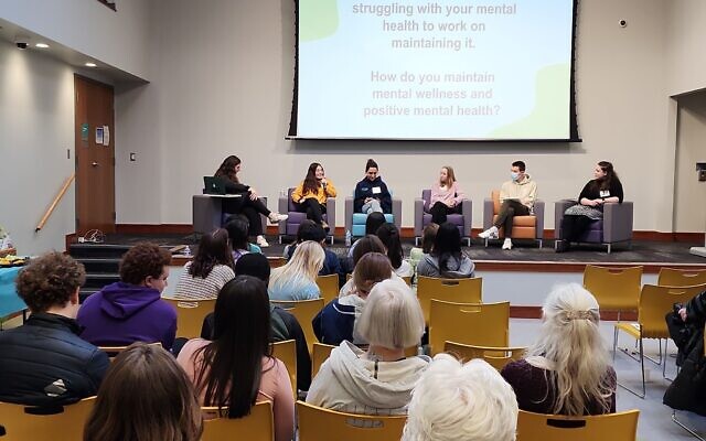 Panelists describe the current state of teens during the February 26 program. Photo by Adam Reinherz