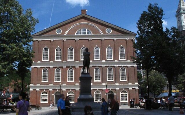 Harvard by Carlos Pacheco, courtesy of flickr.com. Harvard by Carlos Pacheco, courtesy of flickr.com.