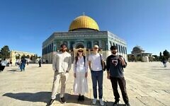 Pittsburgh college students visit the Temple Mount. Photo courtesy of Hillel JUC