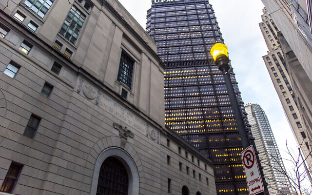 A view of the Joseph F. Weis, Jr. U.S. Courthouse, Downtown, photographed Friday, Dec. 16, 2022. (Alexandra Wimley/Pittsburgh Union Progress)
