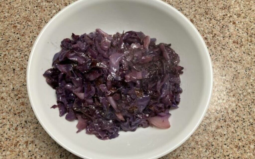 Braised red cabbage (Photo by Keri White)