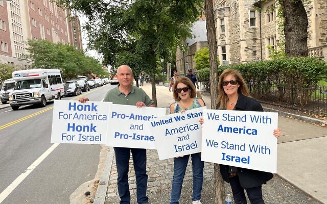 From left: Don Sable, Gerri Richmond and Sheila Berman, Jews from the Philadelphia suburbs, protest outside of the Palestine Writes Festival at Penn on Sept. 22. (Photo by Jarrad Saffren)