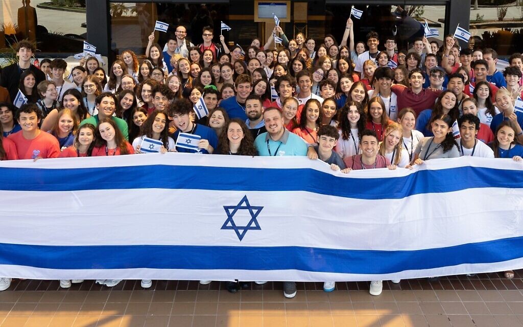 Shady Side Academy student takes on leadership role to fight antisemitism - Vimarsana News
