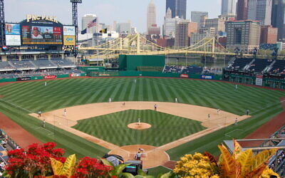 Beatiful PNC Park in Pittsburgh PA. Photo by Joe Manich, courtesy of flickr.com.
