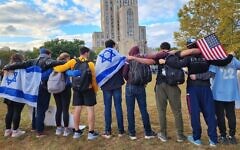Students gather at the University of Pittsburgh and demonstrate support for Israel on Oct. 9. (Photo by Adam Reinherz)
