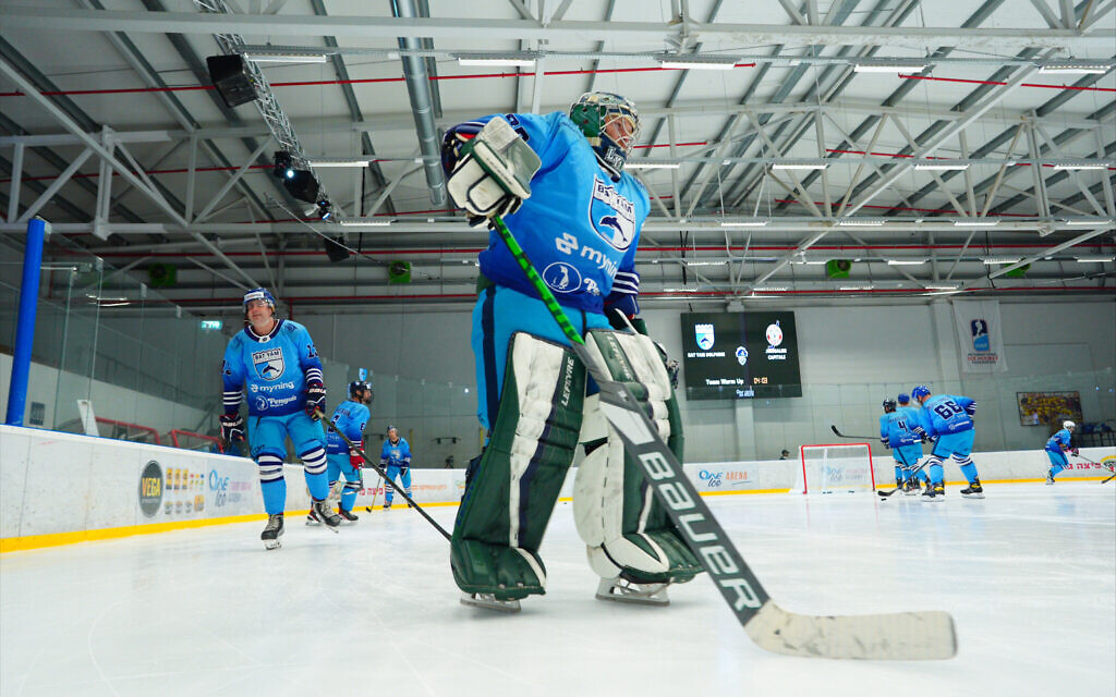 Lakers goalie Jac Lymn will play for Team Israel Jan. 21 to Jan. 22. (Courtesy  photo via the Cleveland Jewish News)