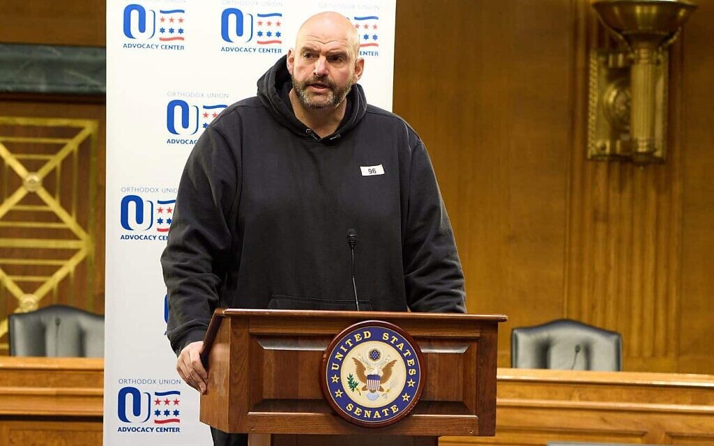 Sen. John Fetterman (D-Pa.) speaks at an Orthodox Union event on Capitol Hill on Jan. 10, 2023. (Credit: Courtesy of Orthodox Union Advocacy Center.)