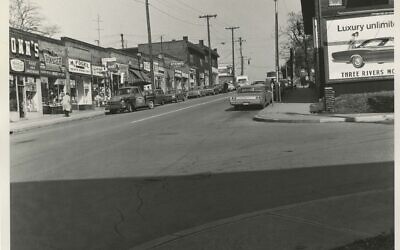 The 2000 block of Murray Avenue, showing Pinsker’s, M. Fogel Meats, Murray News Stand, Stern’s Café, Kablin’s Market, and other shops — Nov. 3, 1965. (Photo courtesy of the Allegheny Conference on Community Development Photographs, Detre Library & Archives)