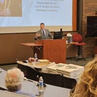 Pennsylvania Supreme Court Justice David Wecht spoke at Duquesne University’s law
school, delivering the speech “Antisemitism and the Law: An American Jurist’s Perspective.”  (Photo by David Rullo)