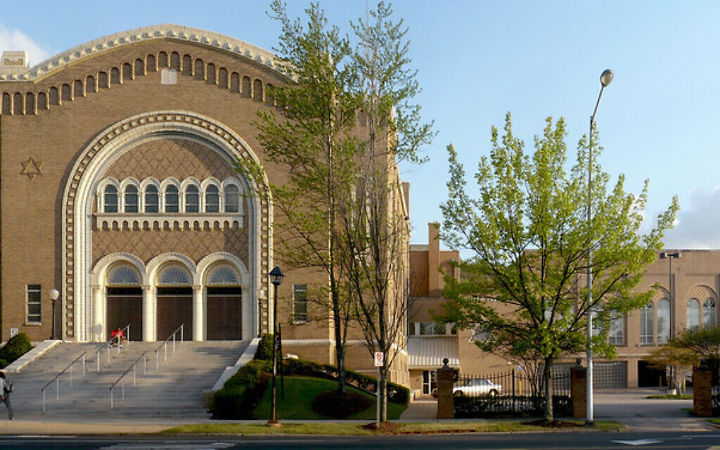 Temple Beth El. (Photo by Dystopos, courtesy of flickr.com) Temple Beth El. (Photo by Dystopos, courtesy of flickr.com)