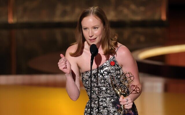 Hannah Einbinder accepts the Outstanding Supporting Actress in a Comedy Series award for "Hacks" onstage during the 77th Primetime Emmy Awards at Peacock Theater on September 14, 2025 in Los Angeles, California. (Kevin Winter/Getty Images) Hannah Einbinder accepts the Outstanding Supporting Actress in a Comedy Series award for "Hacks" onstage during the 77th Primetime Emmy Awards at Peacock Theater on September 14, 2025 in Los Angeles, California. (Kevin Winter/Getty Images)