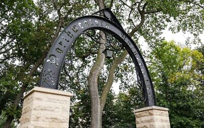 The Weber Arch, a gateway to Northwestern University’s campus in Evanston, Illinois, Sept. 28, 2023 (Photo by Joss Broward via Unsplash)