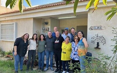 Jewish Federation of Greater Pittsburgh solidarity mission participants with former hostages Clara Morman, Louis Har and several other members of Kibbutz Nir Yitzhak. (Photo provided by the Jewish Federation of Greater Pittsburgh)