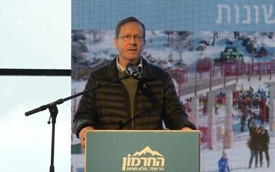 President Isaac Herzog speaks during an event on Mount Hermon in northern Israel on December 1, 2025. (Amos Ben-Gershom/GPO)