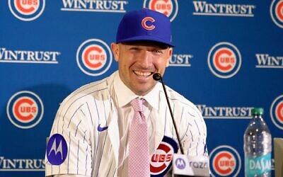 Alex Bregman meets the media during his first press conference after signing with the Chicago Cubs at Wrigley Field on Jan. 15, 2026. (Matt Dirksen/Chicago Cubs/Getty Images)