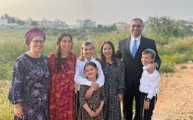 Dena, Rabbi Yonatan Udren and their five kids: Zahava, Sara, Amichai, David, and Chana in Beit El. (Photo provided by Yonatan Udren) Dena, Rabbi Yonatan Udren and their five kids: Zahava, Sara, Amichai, David, and Chana in Beit El. (Photo provided by Yonatan Udren)