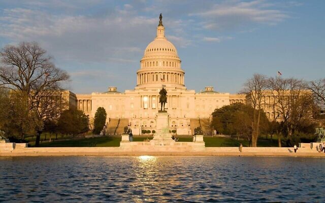 The U.S. Capitol building in Washington, D.C. (Credit: Art Bromage/Pixabay)