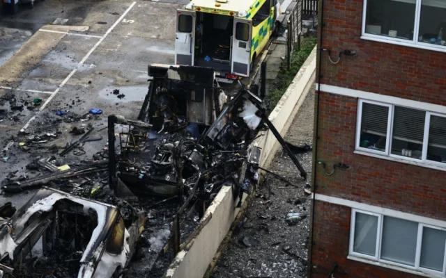 Hatzolah staff treat a patient in London. (Credit: Hatzolah UK) Hatzolah staff treat a patient in London. (Credit: Hatzolah UK)