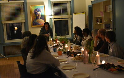 Participants converse at a Tikkun Yachad program. (Photo courtesy of NCJW Pittsburgh)