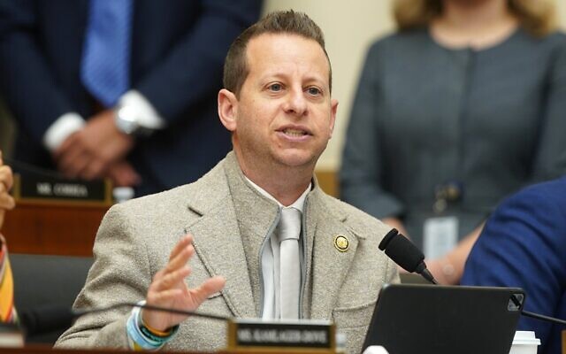 Rep. Jared Moskowitz in the Rayburn House Office Building on Capitol Hill on January 22, 2026 in Washington, DC. (Al Drago/Getty Images) Rep. Jared Moskowitz in the Rayburn House Office Building on Capitol Hill on January 22, 2026 in Washington, DC. (Al Drago/Getty Images)
