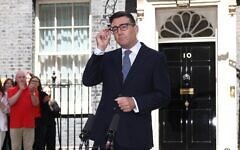LONDON, ENGLAND - JULY 20: Andy Burnham delivers his inaugural speech as UK's new Prime Minister. The Member of Parliament for Makerfield becomes the UK's 59th Prime Minister, succeeding Sir Keir Starmer who resigned in June. (Dan Kitwood/Getty Images)