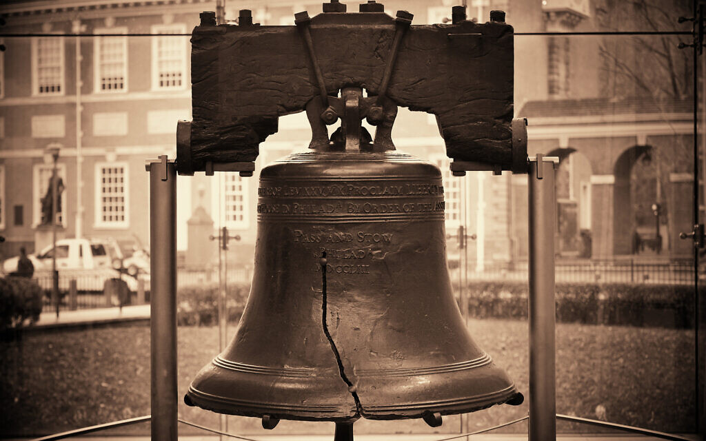 Liberty Bell and Independence Hall in Philadelphia (Photo by rabbit75_ist via iStock) Liberty Bell and Independence Hall in Philadelphia (Photo by rabbit75_ist via iStock)