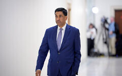 Rep. Ro Khanna (D-CA) on Capitol Hill on May 18. Photo by Andrew Harnik/Getty Images