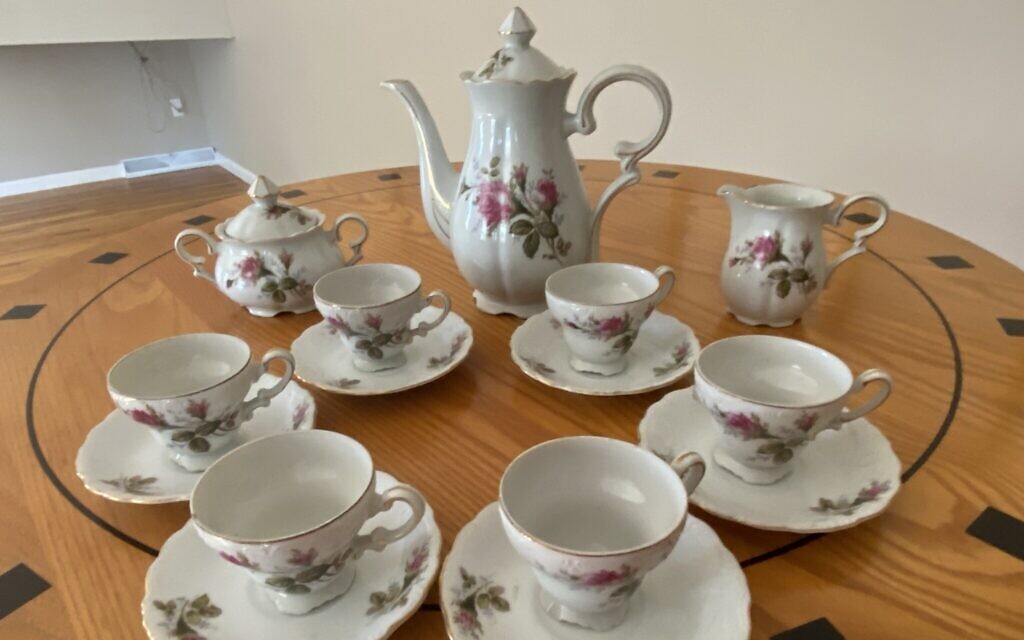 My mother's dainty china tea set has sat unused in my breakfront for 32 years (Photo by Toby Tabachnick) My mother's dainty china tea set has sat unused in my breakfront for 32 years (Photo by Toby Tabachnick)