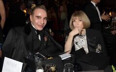 Designer John Galliano and then Vogue editor in chief Anna Wintour attend the Fashion Awards 2021 at Royal Albert Hall, London, Nov. 29, 2021. (David M. Benett/Getty Images)