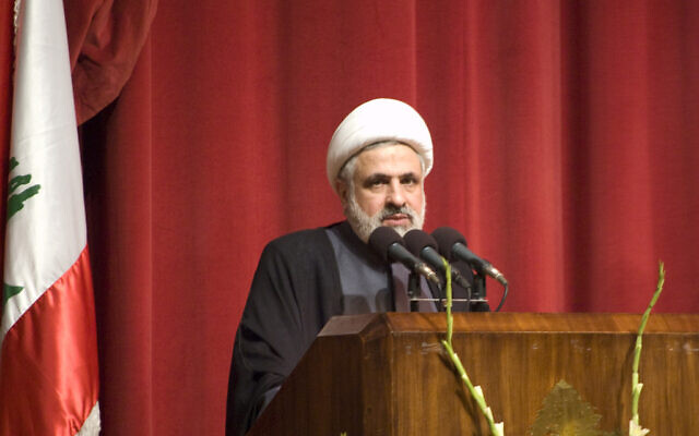 Hezbollah leader Naim Qassem in 2009 (Photo by Sebastian Baryli from Wien, Österreich, CC BY 2.0 via Wikimedia Commons)