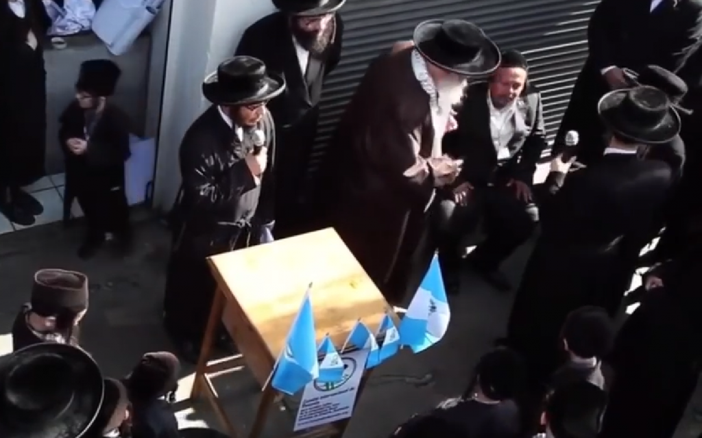 Extremist sect Lev Tahor charged with exploiting, kidnapping children - Vimarsana News