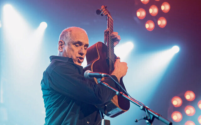 David Broza in concert. (Shlomi Pinto) David Broza in concert. (Shlomi Pinto)