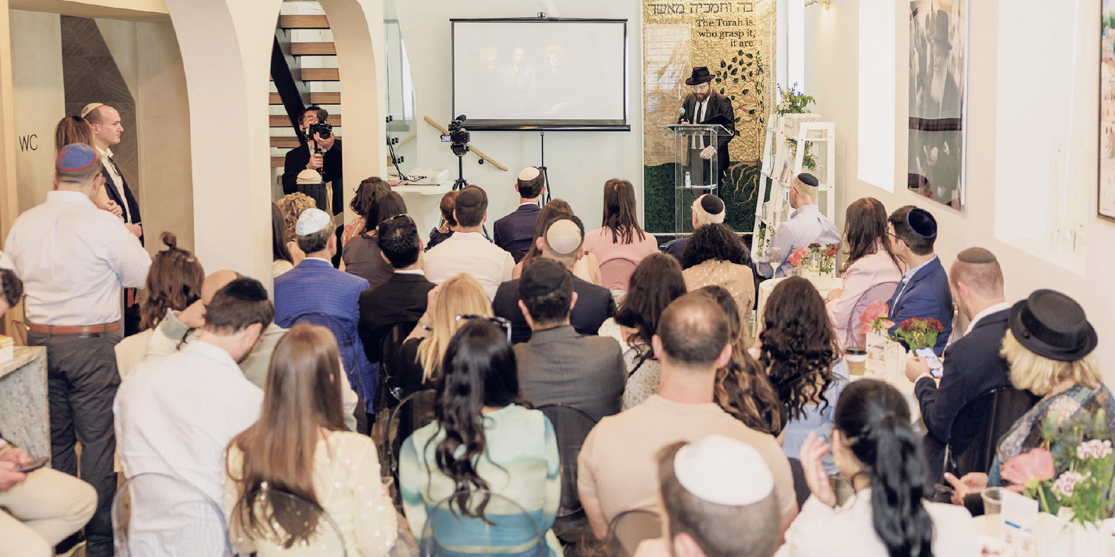 Chabad for young professionals - The Jewish Standard
