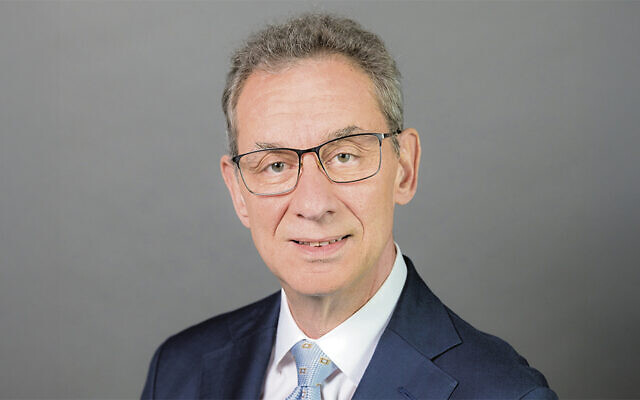 Dr. Albert Bourla Dr. Albert Bourla