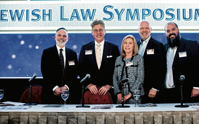 Rabbi Shlomo Yaffe, Philip R. Sellinger Esq., Hon. Freda L. Wolfson, Henry Klingeman Esq., and Rabbi Shalom Lubin Rabbi Shlomo Yaffe, Philip R. Sellinger Esq., Hon. Freda L. Wolfson, Henry Klingeman Esq., and Rabbi Shalom Lubin