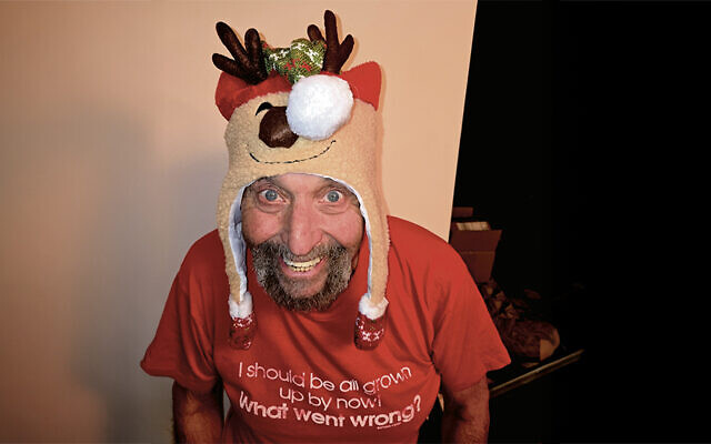 Rabbi/Cantor Lenny Mandel dresses for the season.