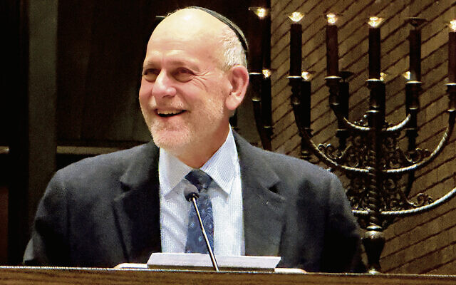 Dr. Morinis explores how Shabbat perfectly merges the spiritual and the ritual.