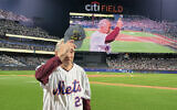 Last year, the Mets honored Ralph Lee, a diehard Mets fan, as its Veteran of the Game.