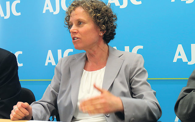Shira Loewenberg, director of the American Jewish Committee’s Asia-Pacific Institute, describes Israel’s warming trade and diplomatic relations with China and India.     