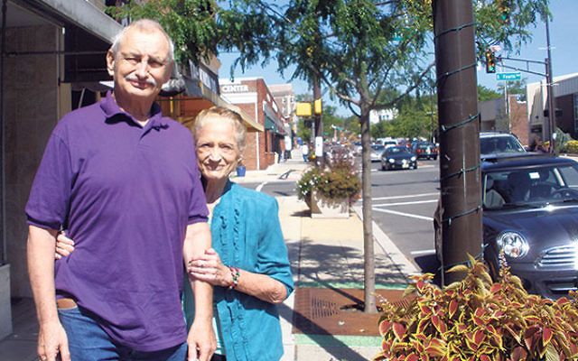 Del Du-Bois — with his wife, Barbara — is in desperate need of a kidney transplant.     
