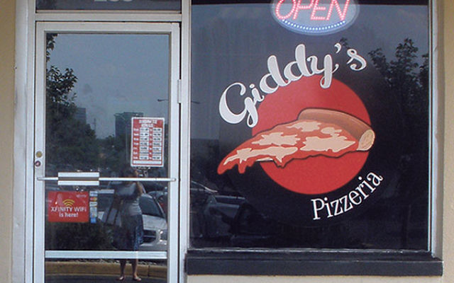 Giddy’s Pizzeria — under the supervision of the Vaad Hakashrus of Raritan Valley — is East Brunswick’s first kosher eatery.