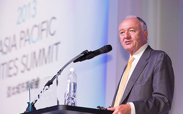 Ken Livingstone, a former mayor of London, at the 2013 Asia Pacific Cities Summit in Kaohsiung, Taiwan. (Flickr Commons)