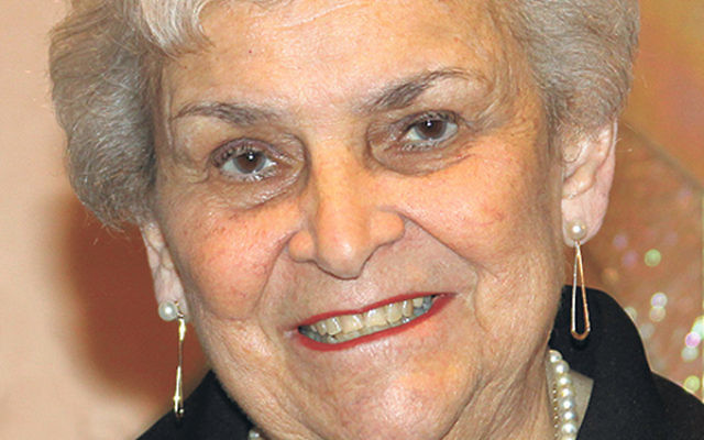 Shirley Max, 1925-2015