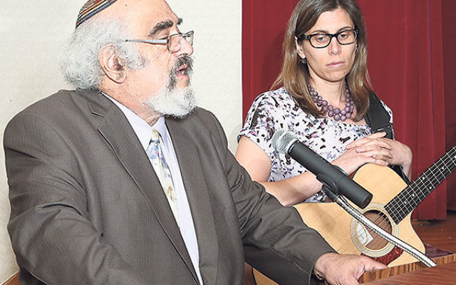 Rabbi Daniel Grossman and Hazan Joanna Dulkin offered prayers for the three kidnapped Israeli teens.