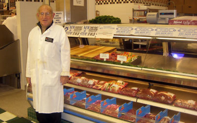 Mashgiah-butcher Bryan Stern offers personal service at Nathan’s Glatt at the ShopRite in Parsippany.